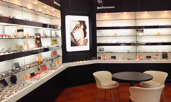 Eyewear pf 古賀花見店アイウェア ピーエフ コガハナミテン