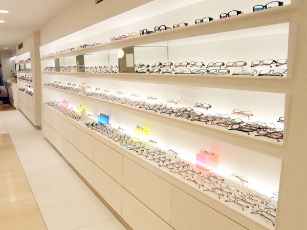 Zoff（ゾフ）がオープン10周年を機に表参道本店をリニューアルオープン