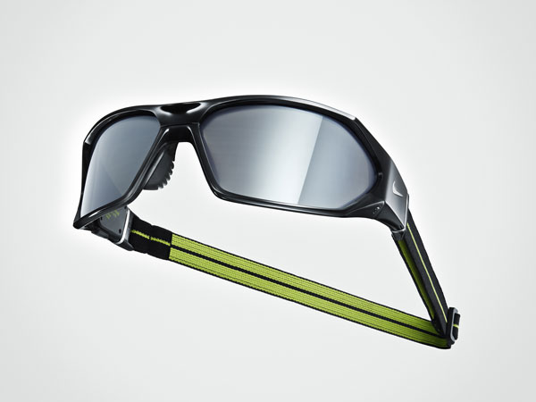 （写真6）NIKE SPARQ Vapor Strobe Eyewear