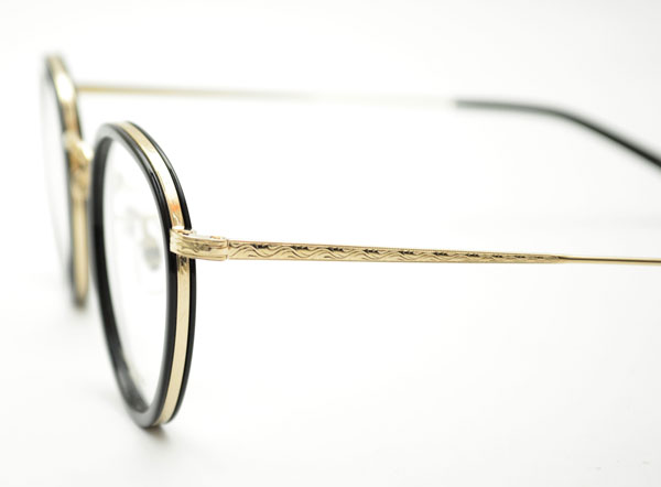 （写真3）Oliver Peoples（オリバーピープルズ）MP-2 のメタルパーツには、繊細な彫金が施されている。image by Continuer【クリックして拡大】