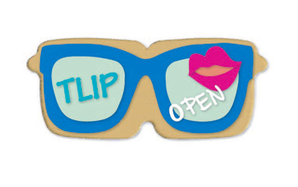 （写真3）TLIP（トリップ）のオープン記念として、メガネ・サングラスを購入したひとに先着順でプレゼントされるオリジナルクッキー。image by EROTICA