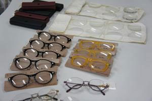 メガネ産地や大手メーカーが被災地へメガネを寄贈