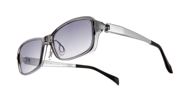 眼鏡市場 FREE FiT SUN+（フリーフィット サンプラス）FFT-SG06-GR。価格：9,450円（度なし）・17,850円（度付き）image by メガネトップ【クリックして拡大】