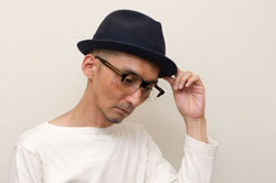 いい意味での”ダテメガネ感”とハイクオリティをあわせ持つアイウェア～Tailor Hitch（テーラーヒッチ）