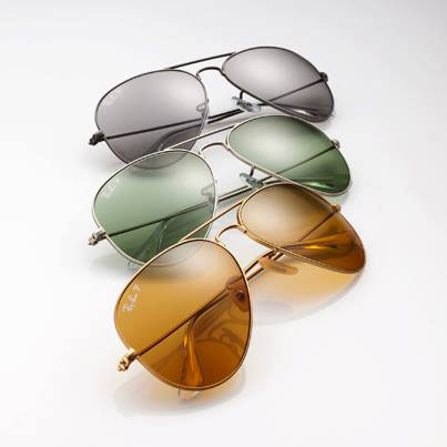 Ray-Ban（レイバン）「AVIATOR（アビエーター）」。 image by ミラリ ジャパン