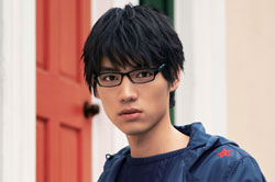 福士蒼汰がイメージキャラクターの plusmix（プラスミックス）から2013秋冬新作メガネ登場