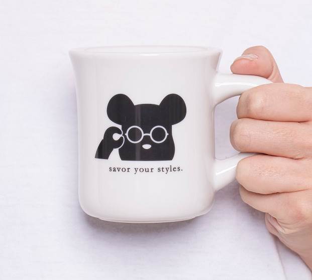 rim of jins ルミネ新宿店オープン限定コラボ商品 BE@RBRICK×rim of jins mug 1,800円（税別） image by ジェイアイエヌ