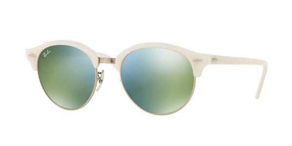 Ray-Ban（レイバン）CLUBMASTER（クラブマスター） RB4246 988/2X 51-19 参考価格：24,000円（税抜） image by ミラリ ジャパン