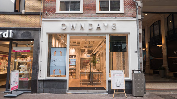 オンデーズ デン・ハーグ店（OWNDAYS Den Haag） 住所：Shopping Centre Passage, Spuistraat 26/Passage 59, The Hague 公式サイト：https://www.owndays.com/nl/