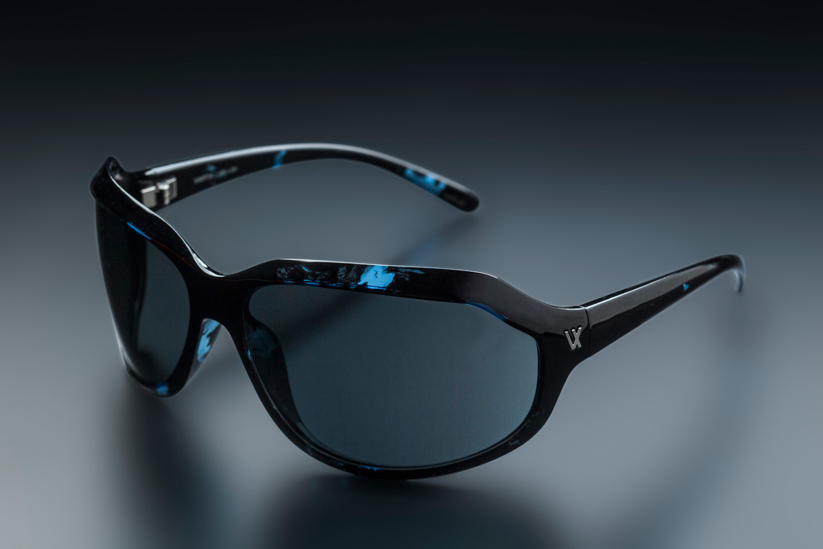 GACKT × VARTIXコラボサングラスがビジョンメガネで独占販売開始 