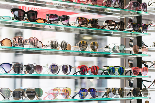 2017年4月5日 新宿アルタに常時1000アイテム超を扱うサングラス専門店『Lune』がオープン!!|株式会社ルネッテリアのプレスリリース 2017年4月5日 新宿アルタに常時1000アイテム超を扱うサングラス専門店『Lune』がオープン!!|株式会社ルネッテリアのプレスリリース