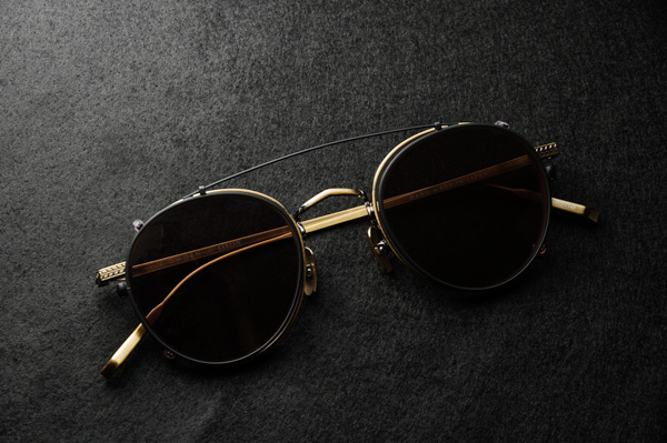 OWDEN（オウデン） BERLIN + SUN CLIP 参考価格：34,000円（フレーム、税別）、11,000円（SUN CLIP、税別）
