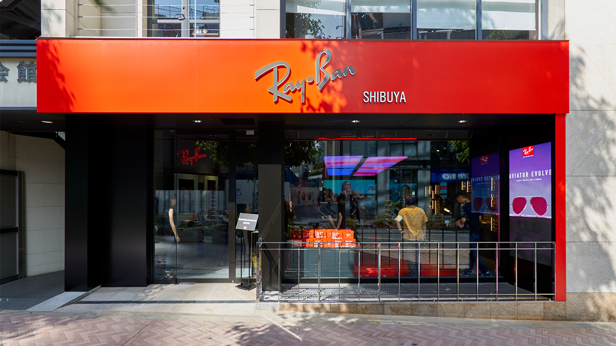 東京 渋谷に誕生したray Ban レイバン 日本初の直営店 Ray Ban Store Shibuya に行ってみた メガネ店最新情報 Glafas グラファス メガネ サングラス総合情報サイト