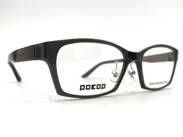 愛眼 POCOP（ポコプ） P-801 カラー3（GR/BR） サイズ：58□17-150 価格：17,980円（税込、薄型レンズまたは遠近両用レンズ付き）