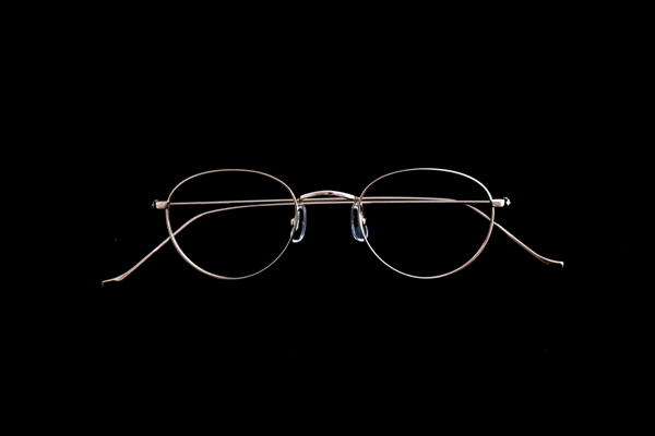 ARCH OPTICAL（アーチ・オプティカル） 品番：A/rg – PNT 45 素材：K18RG 価格：535,000円（税別）