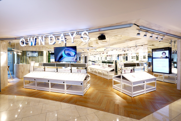 【OWNDAYS | オンデーズ 】全国の店長年収を最大130万円アップ。平均でも100万円の昇給を決定。｜OWNDAYSのプレスリリース