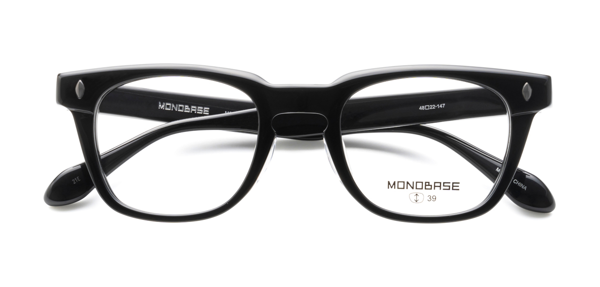 眼鏡市場の”モノトーン×ベーシック”なメガネフレーム「MONOBASE（モノベース）」に2021年の新作登場 - メガネフレームニュース |  GLAFAS（グラファス）- メガネ・サングラス総合情報サイト