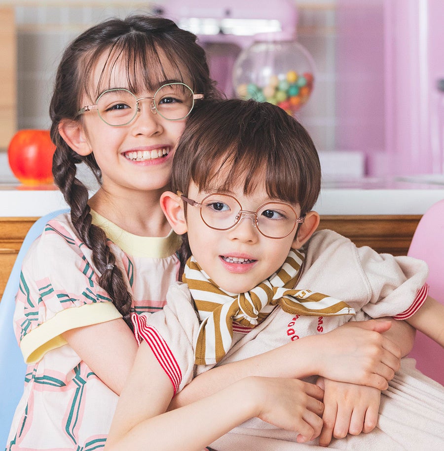 omodok(オモドック) 2歳~6歳頃向けの「tiny」と小学生~中学生向けの「little」 omodok(オモドック) 2歳~6歳頃向けの「tiny」と小学生~中学生向けの「little」